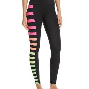 NWT k-deer sneaker length leggings Small